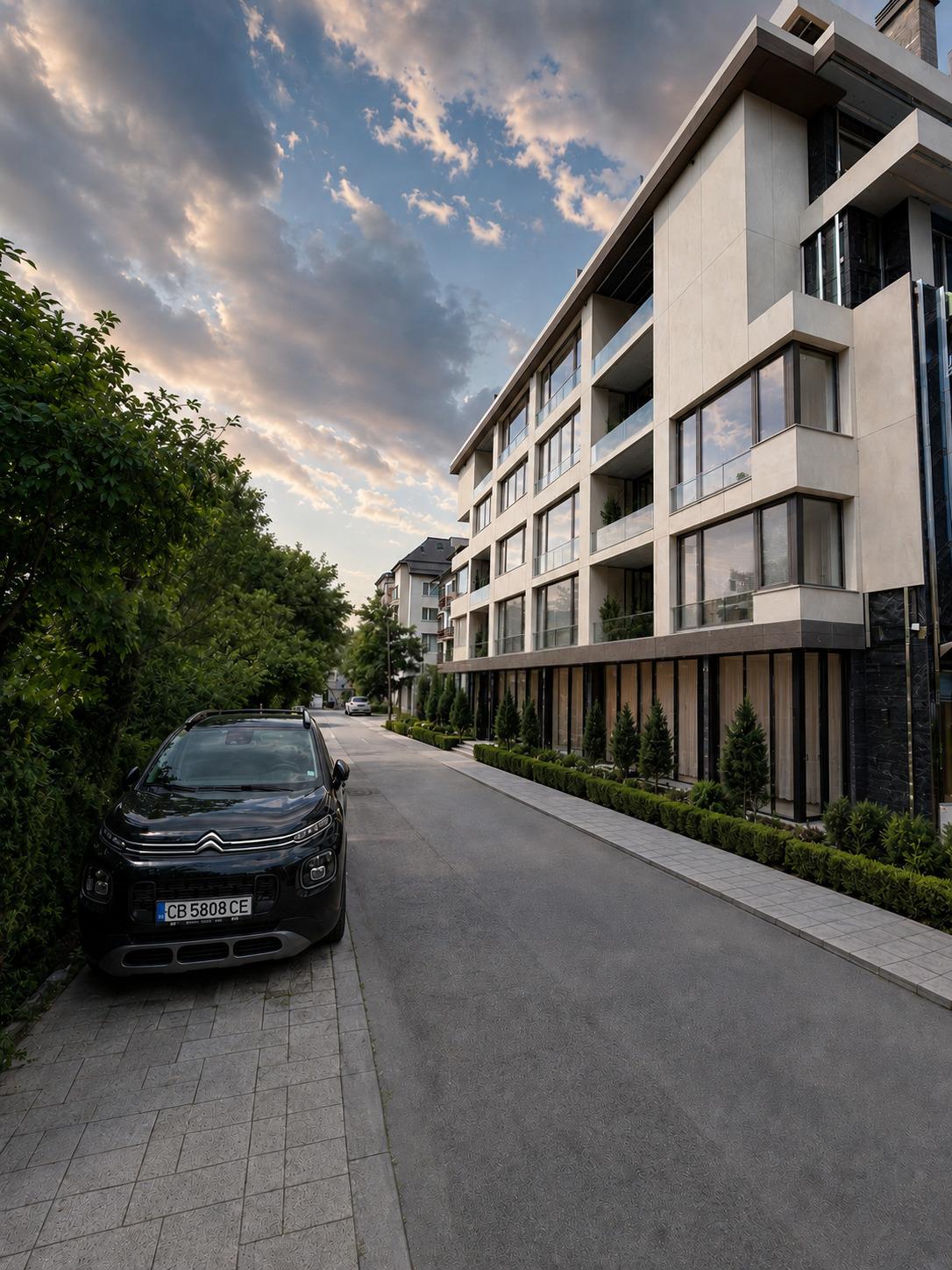 Apartments For Sale 4-Room, Sofia, Izgrev