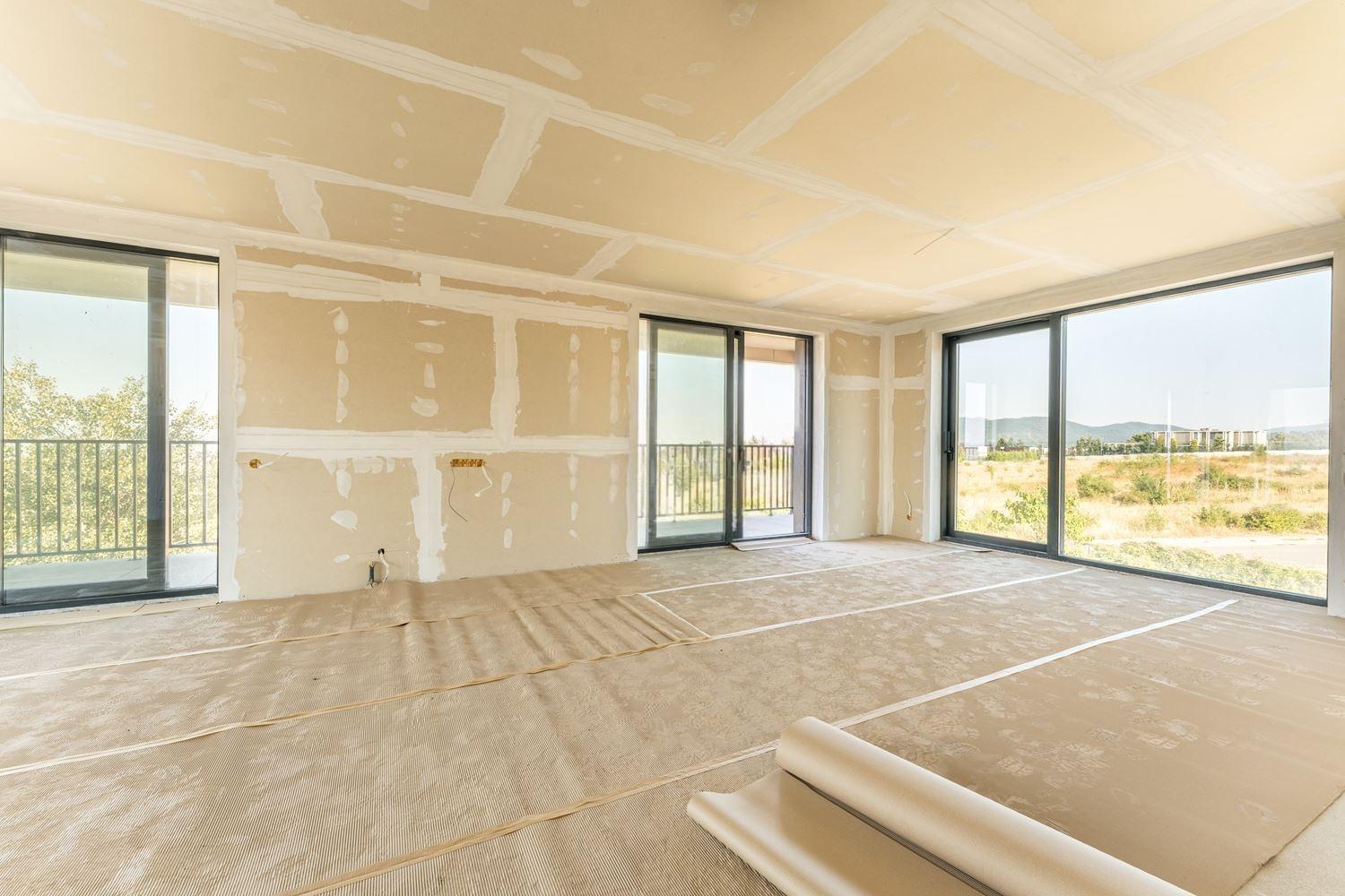 Apartments For Sale 4-Room, Sofia, Mladost 4