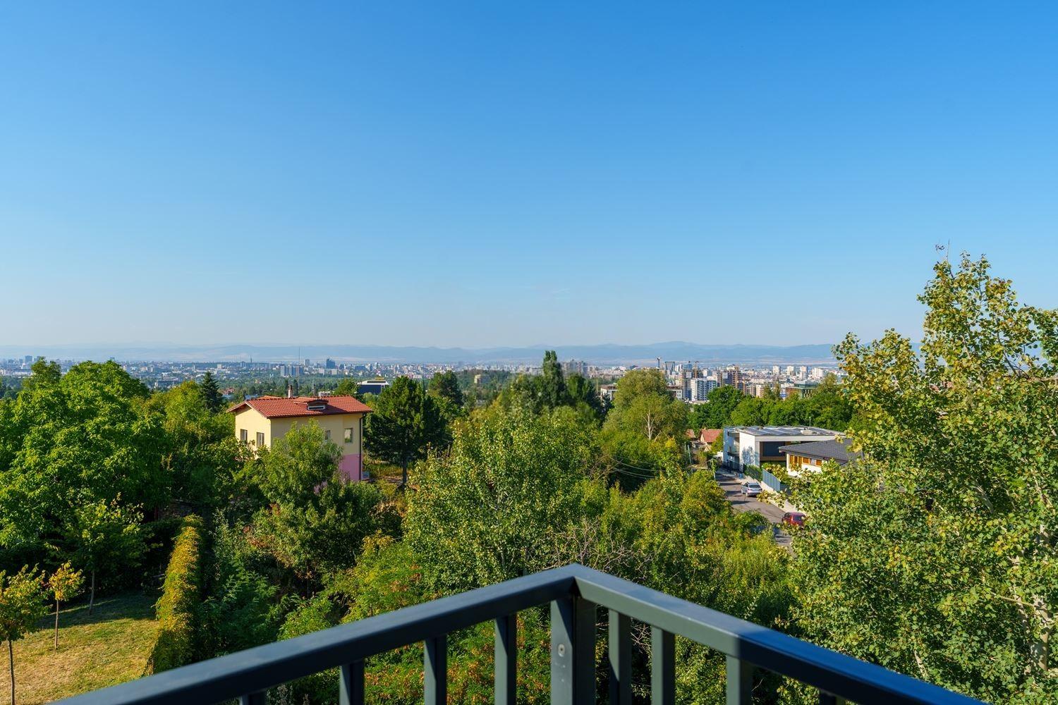 Apartments For Sale 4-Room, Sofia, Mladost 4