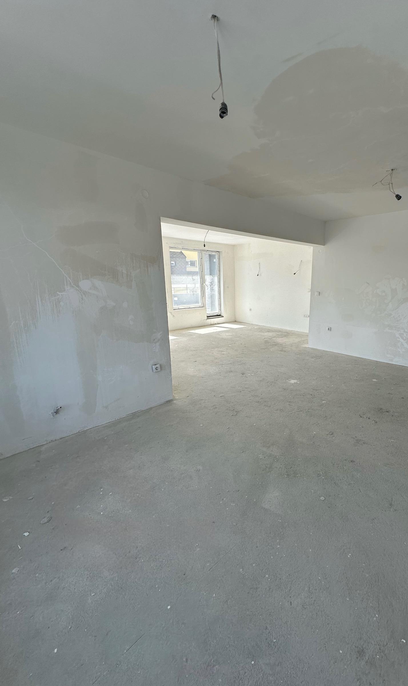 Apartments For Sale 4-Room, Sofia, Manastirski Livadi