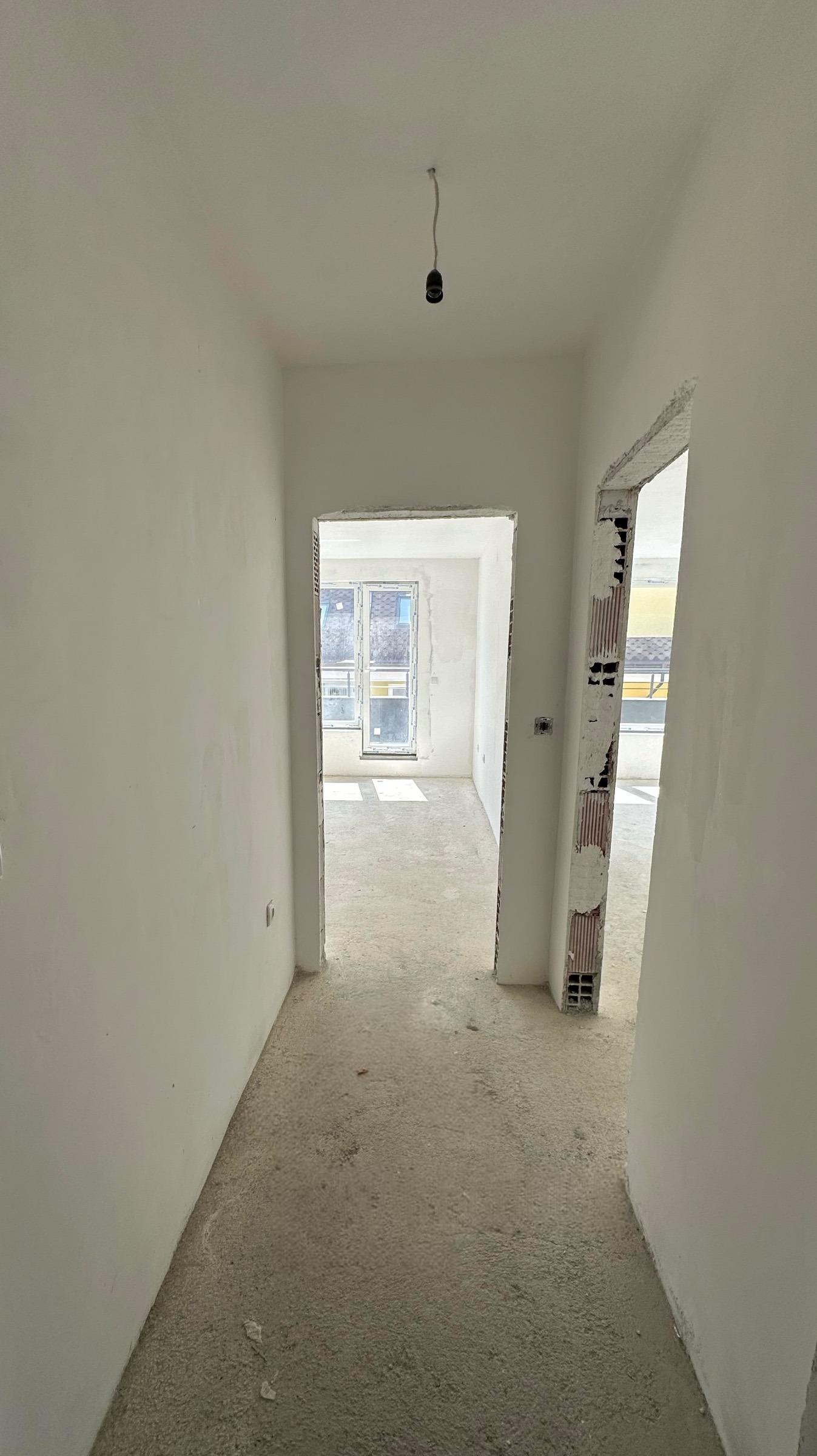 Apartments For Sale 4-Room, Sofia, Manastirski Livadi