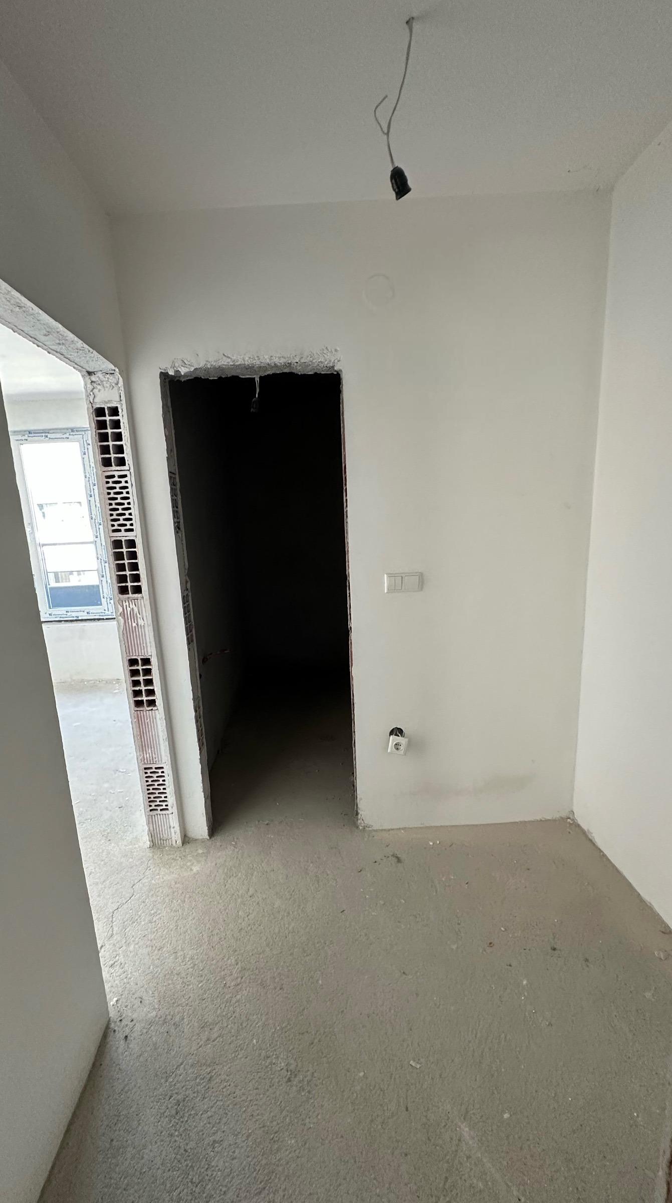 Apartments For Sale 4-Room, Sofia, Manastirski Livadi