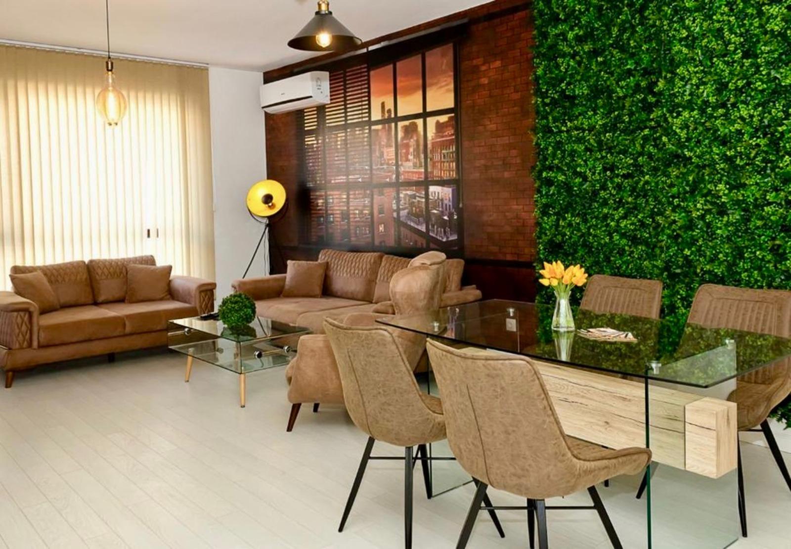 Apartments For Sale 3-Room, Varna, Center