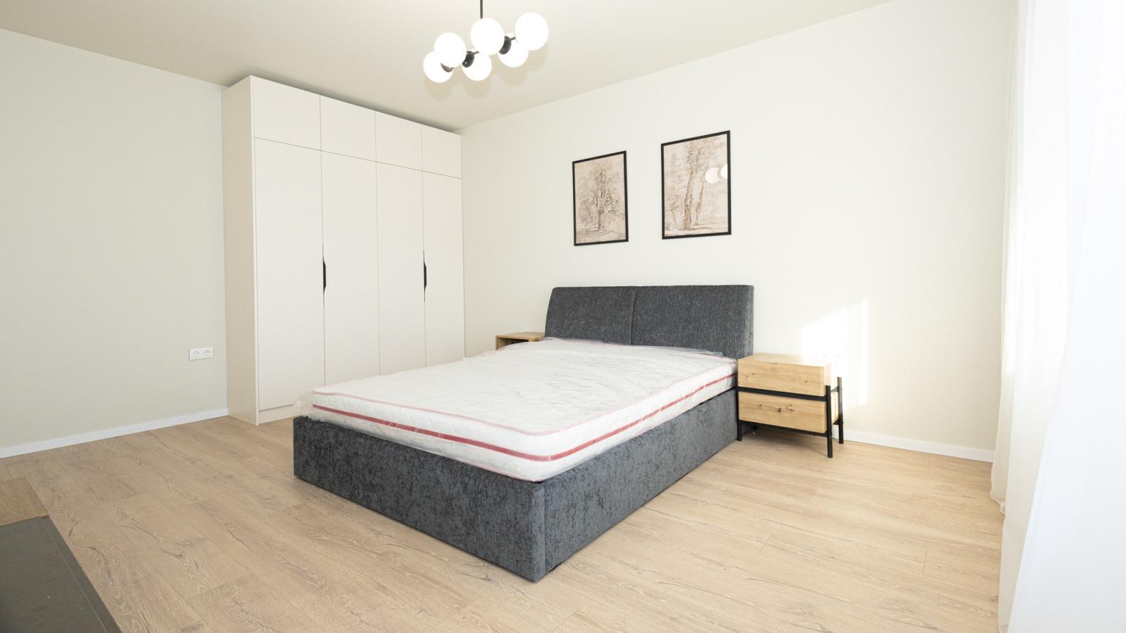 Apartments For Sale 4-Room, Sofia, Manastirski Livadi