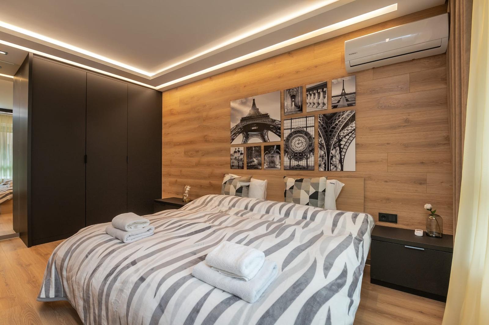 Apartments For Sale 3-Room, Sofia, Center