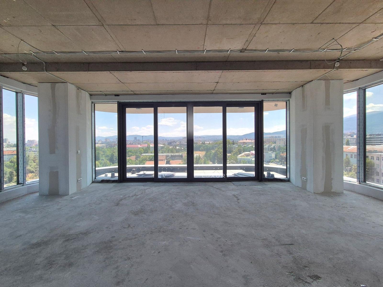 Apartments For Sale 3-Room, Sofia, Dianabad