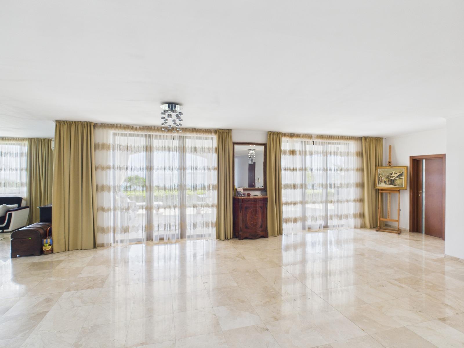 Apartments For Sale Multi-Room, Sveti Vlas, Burgas