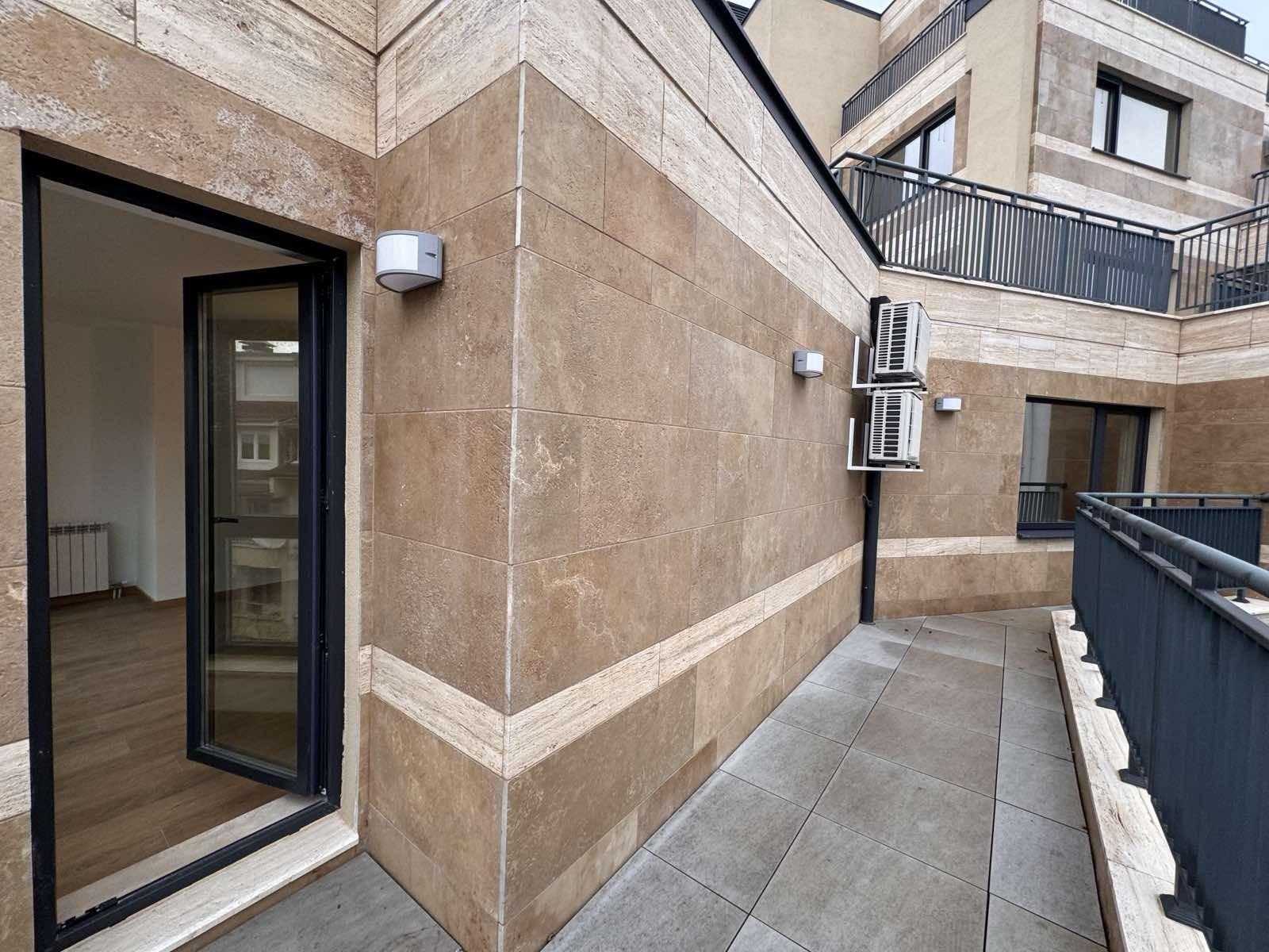 Apartments For Sale 3-Room, Sofia, Lozenets