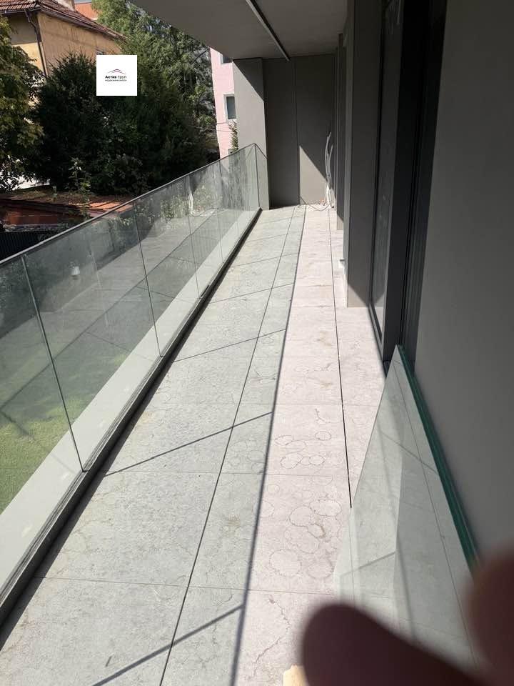 Apartments For Sale 3-Room, Sofia, Yavorov