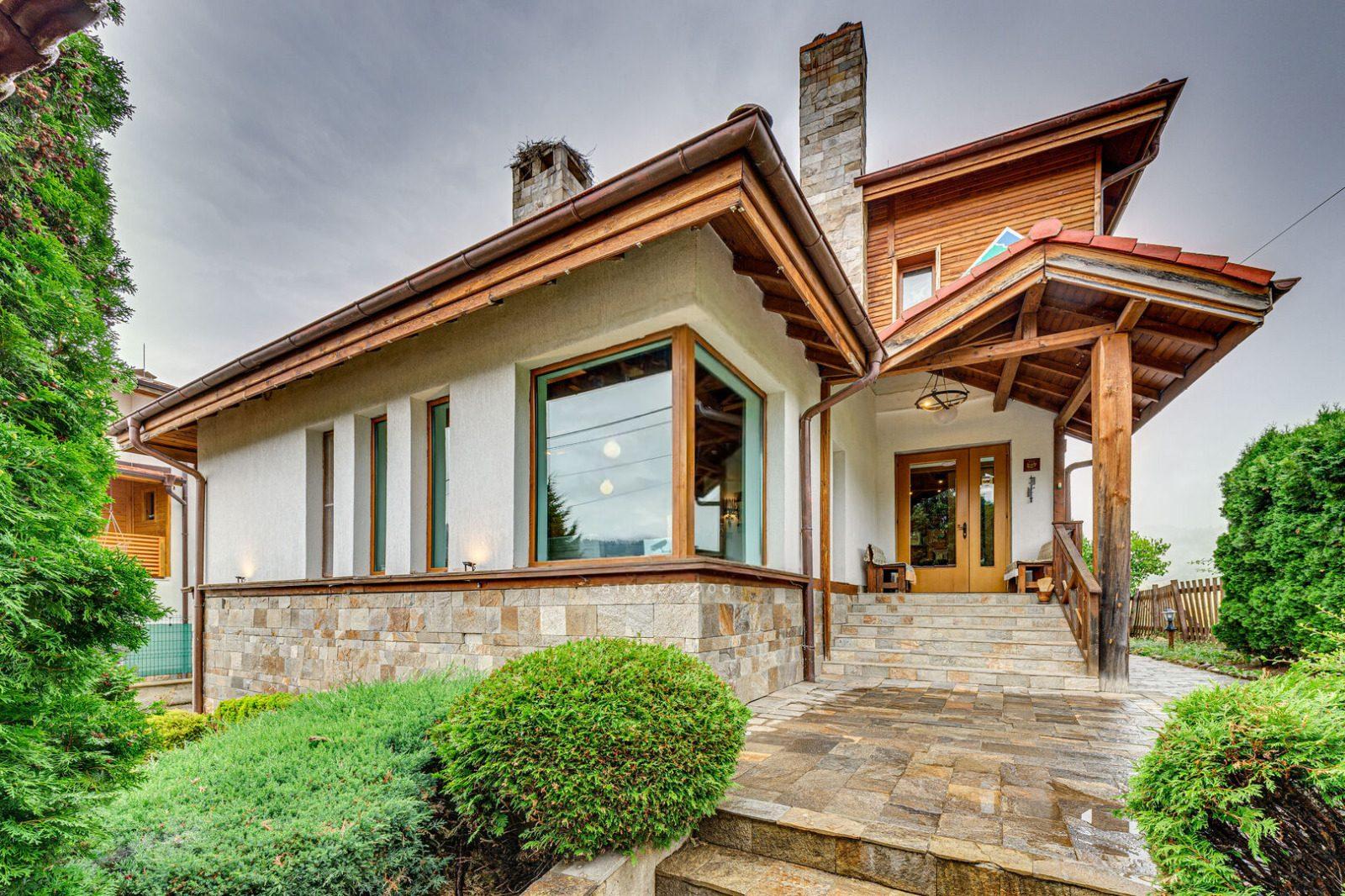 Hotel for Sale in Borovets Resort, Sofia Province, Bulgaria — 1,158 m²