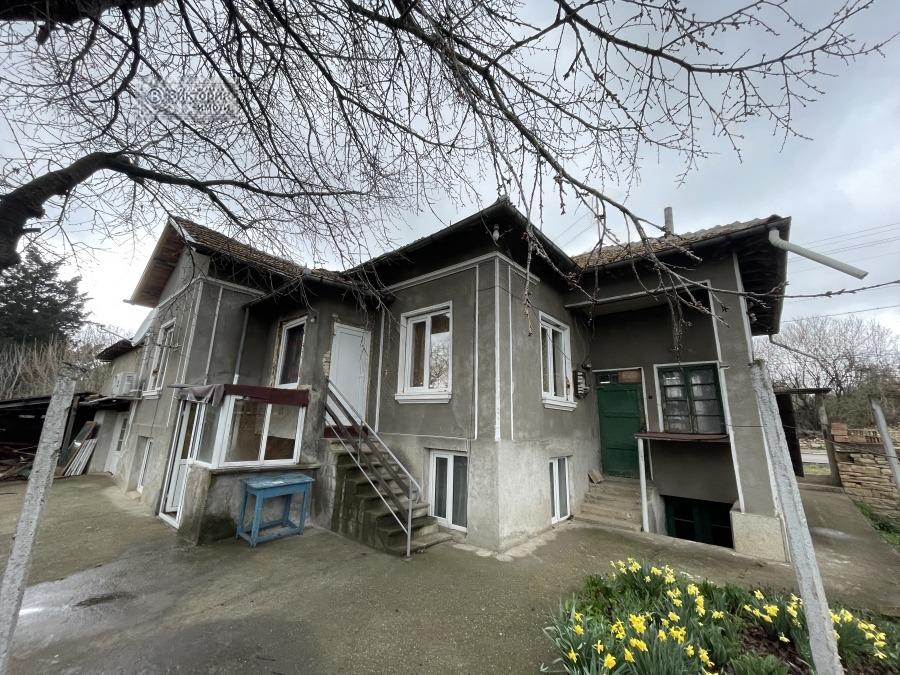 House for Sale in Obedinenie, Veliko Tarnovo