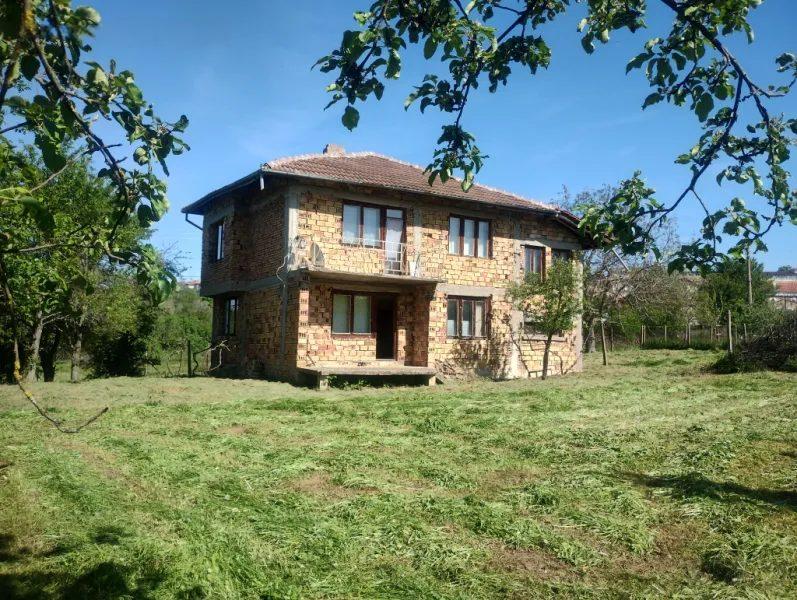 House Floor for Sale in Antonovo, Targovishte