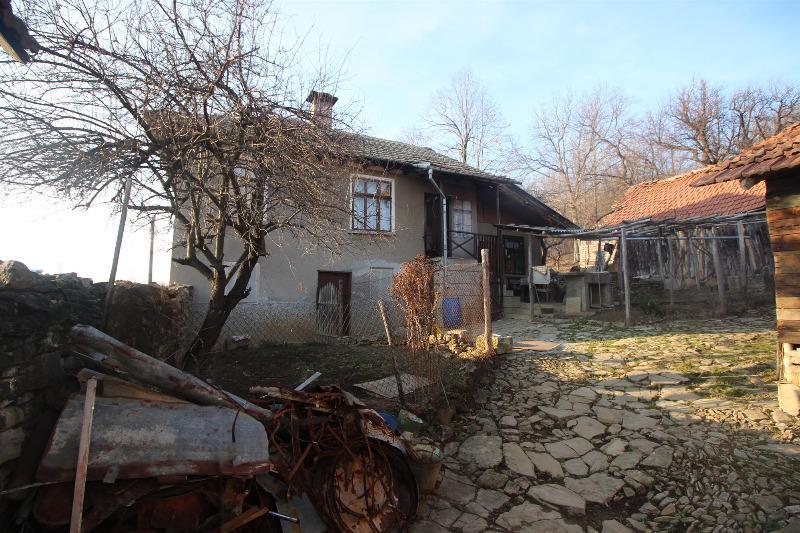 House for Sale in Kopcheliite, Gabrovo