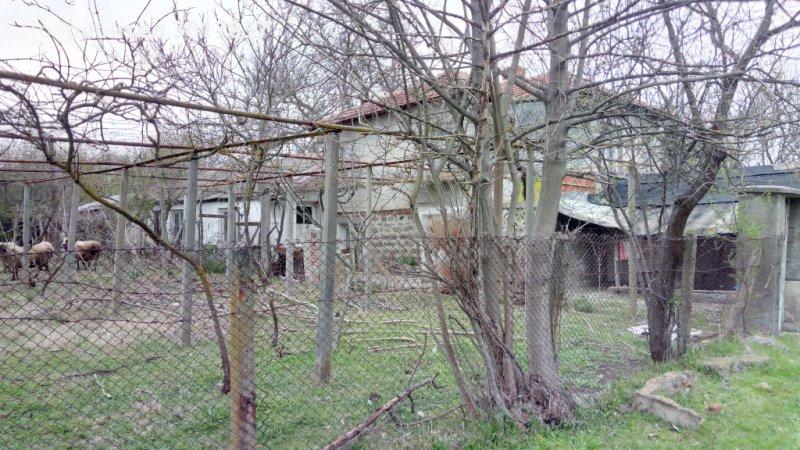 House for Sale in Parvenets, Yambol