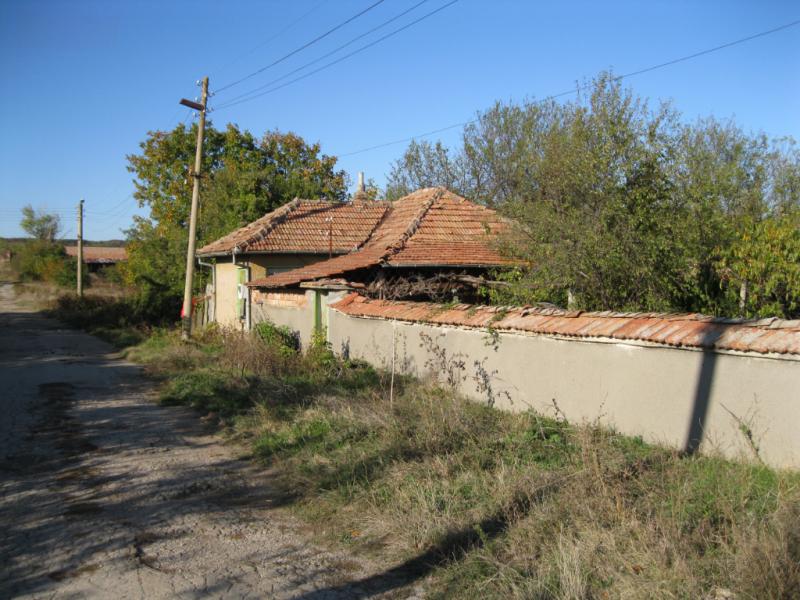 House for Sale in Lyaskovets, Veliko Tarnovo