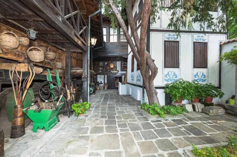 House for Sale in Plovdiv, Stariyat grad