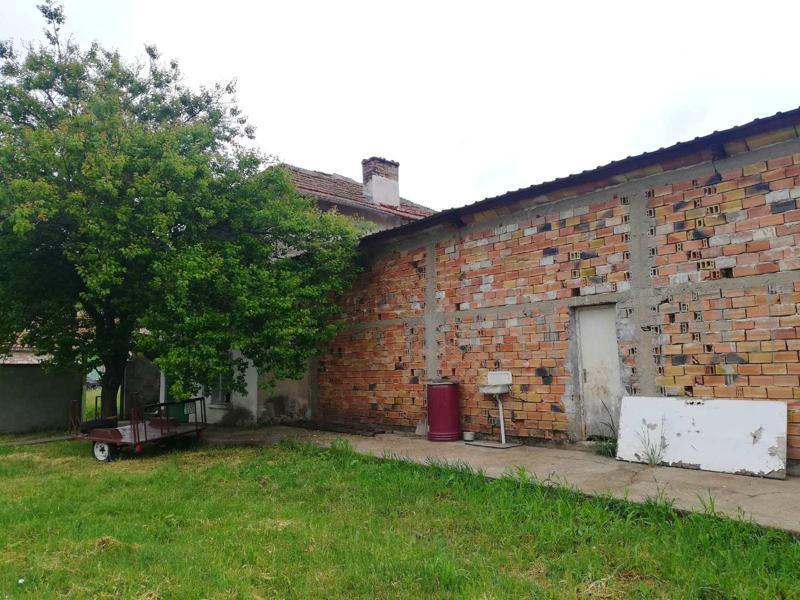 House for Sale in Suhindol, Veliko Tarnovo