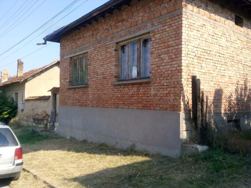 House for Sale in Gulyantsi, Pleven
