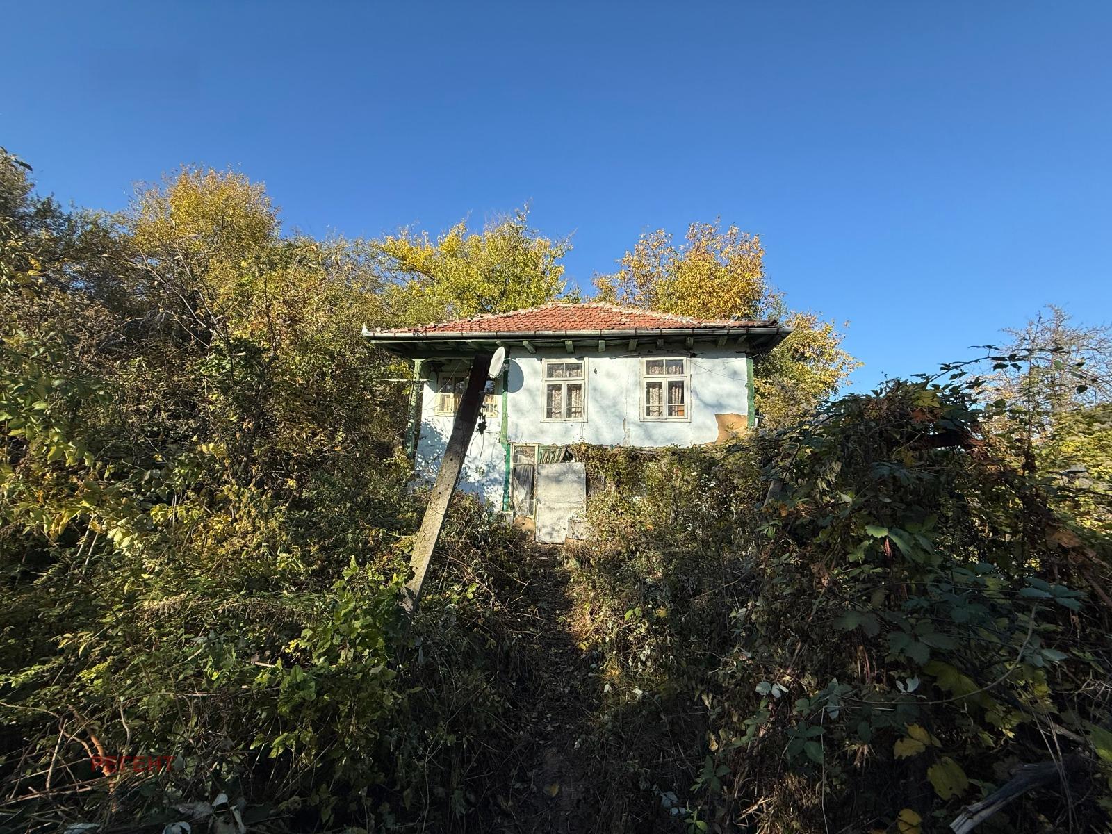 House for Sale in Zdravkovets, Gabrovo