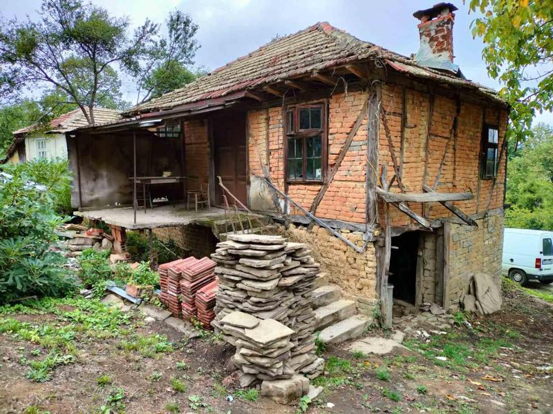 House for Sale in Garvan, Gabrovo