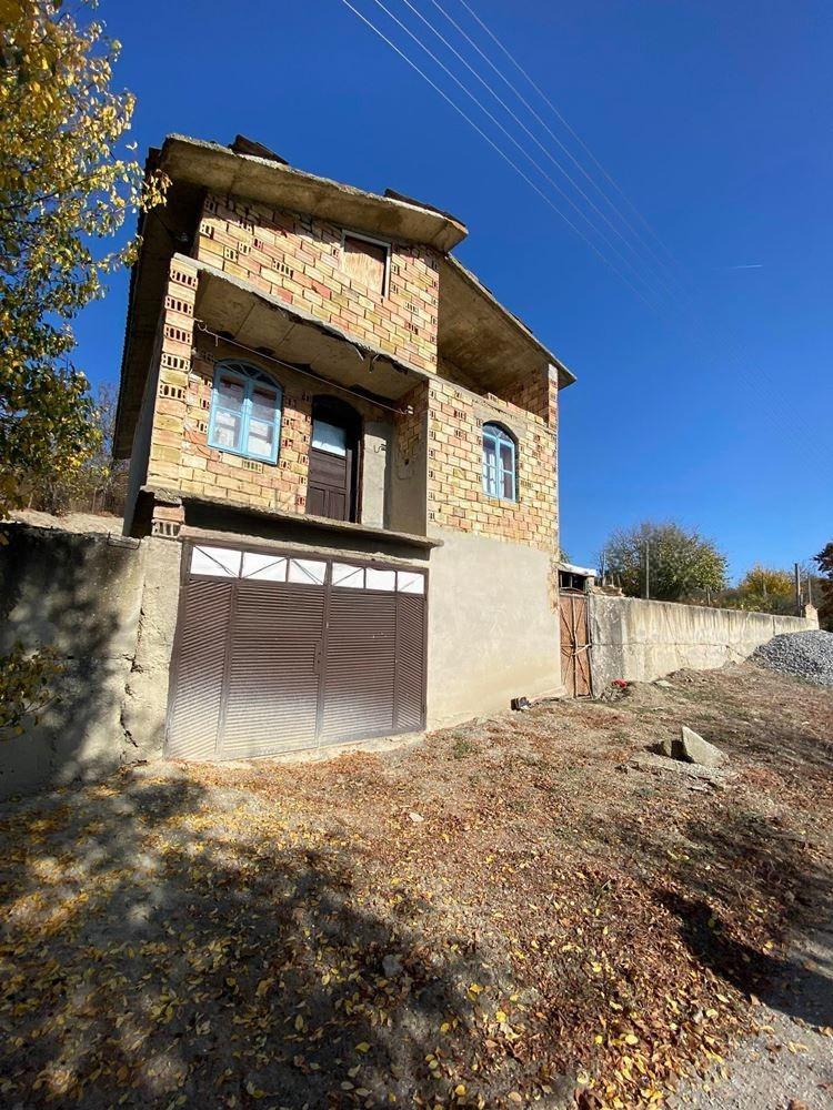 House for Sale in Ovcharovo, Shumen