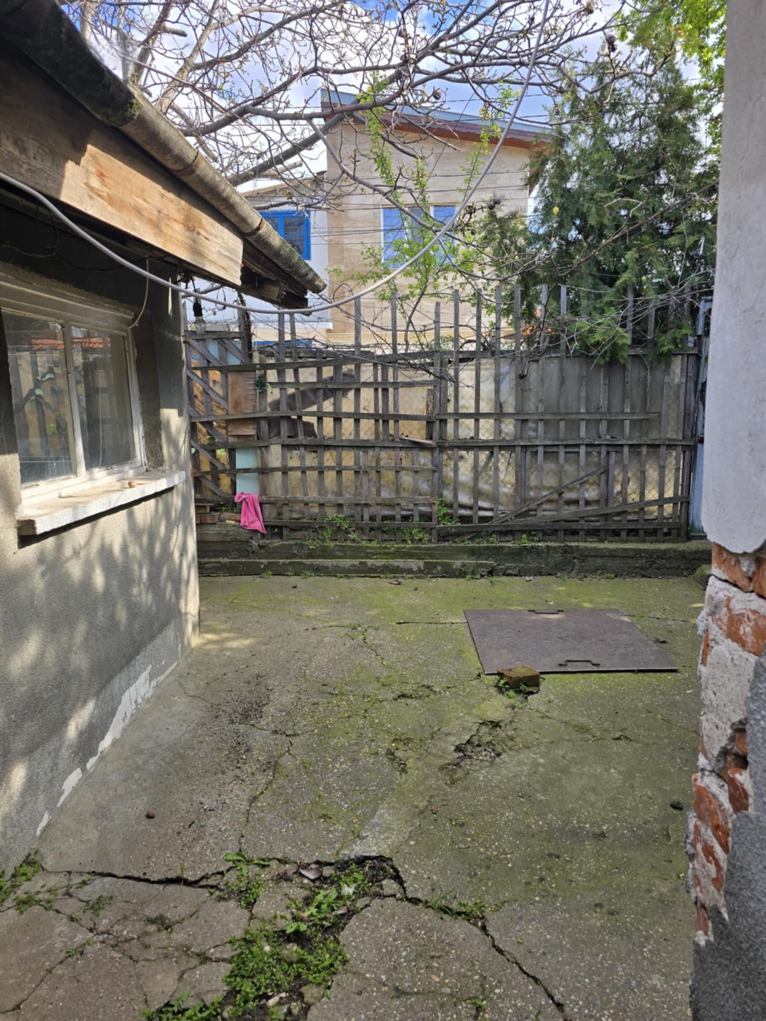 House for Sale in Ruse, Rodina 4