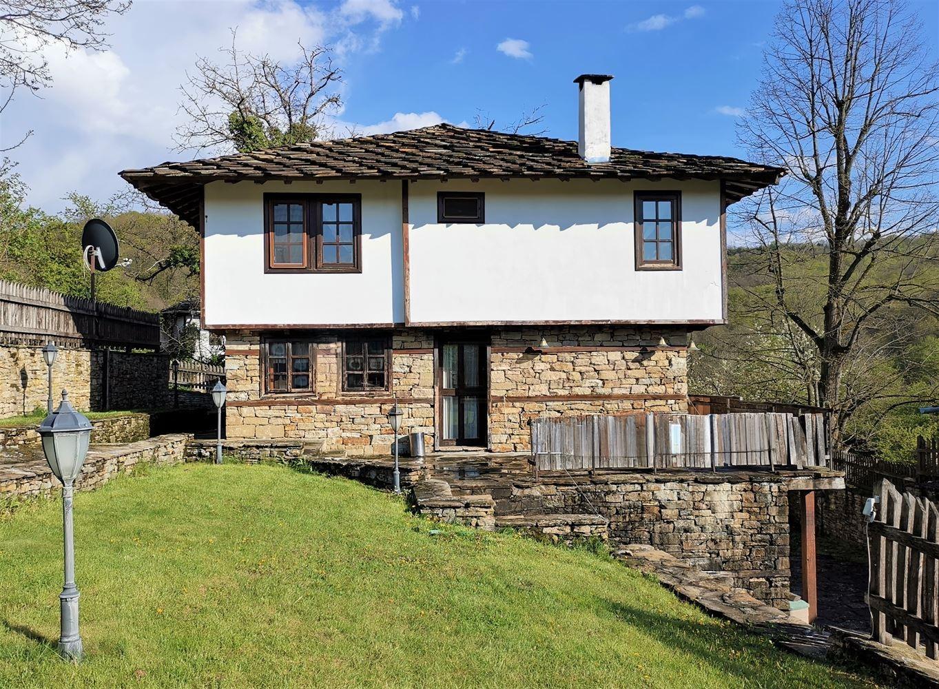 House for Sale in Bozhentsite, Gabrovo