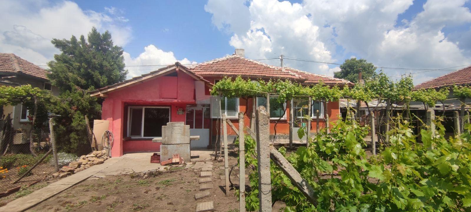 House for Sale in Pavlikeni, Veliko Tarnovo