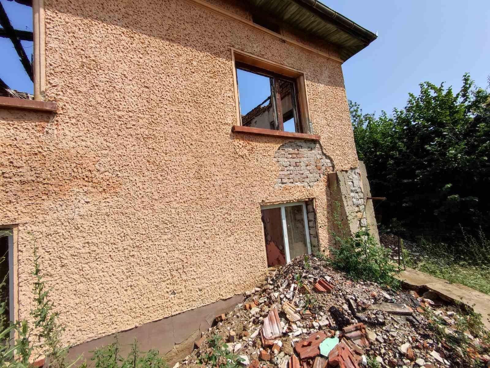 House for Sale in Dobromirka, Gabrovo