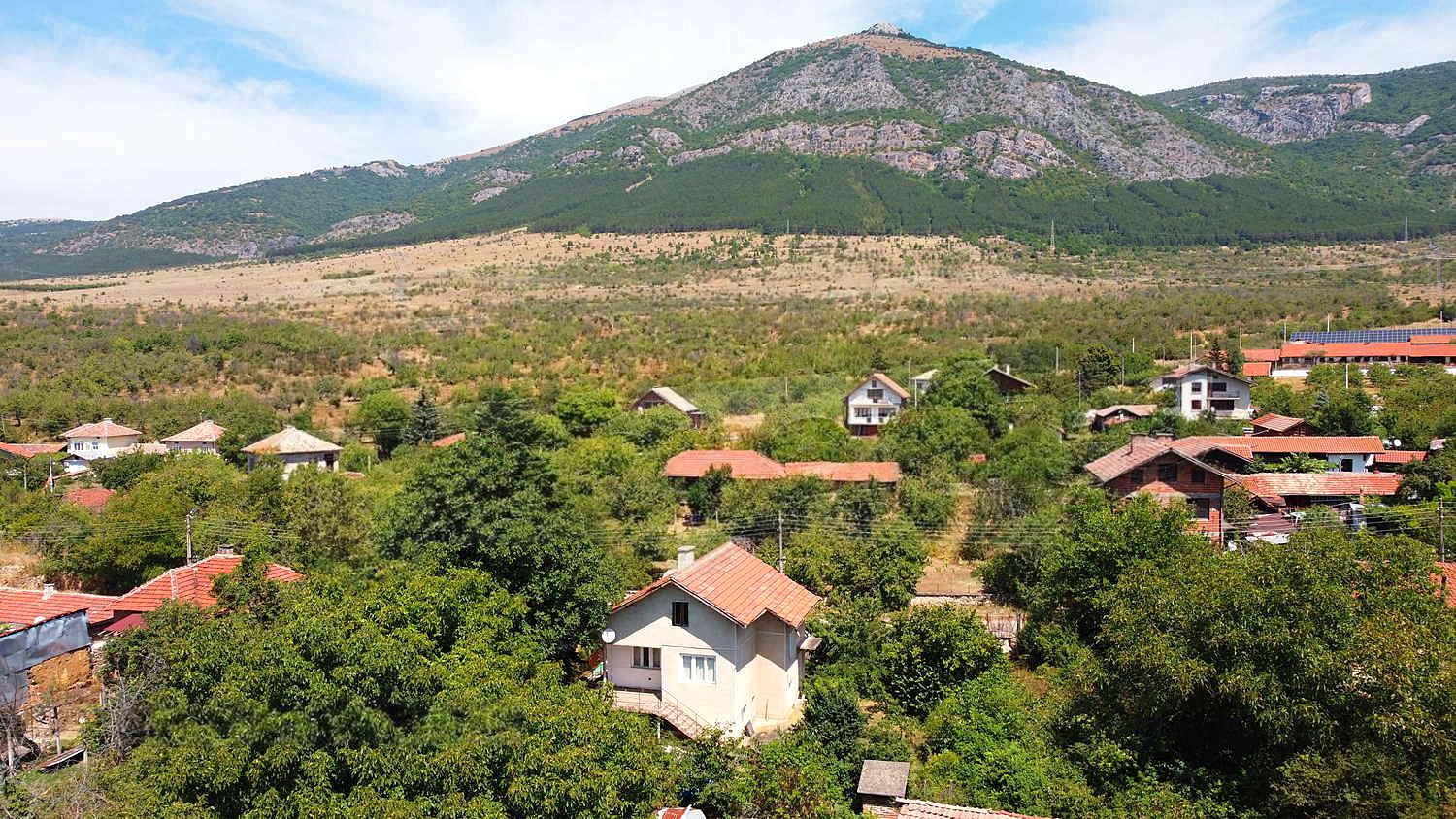 House for Sale in Tavalichevo, Kyustendil