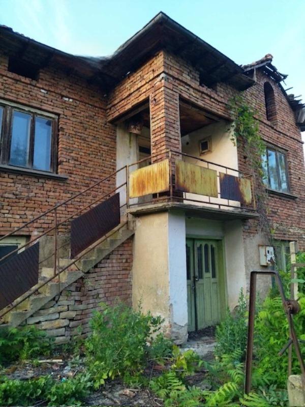 House for Sale in Patresh, Veliko Tarnovo