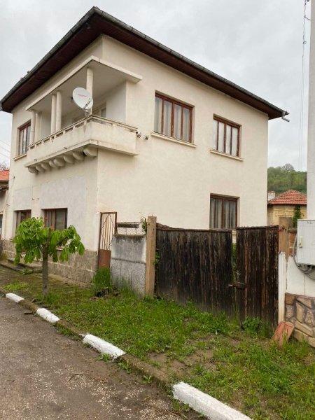 House for Sale in Nikolaevo, Pleven