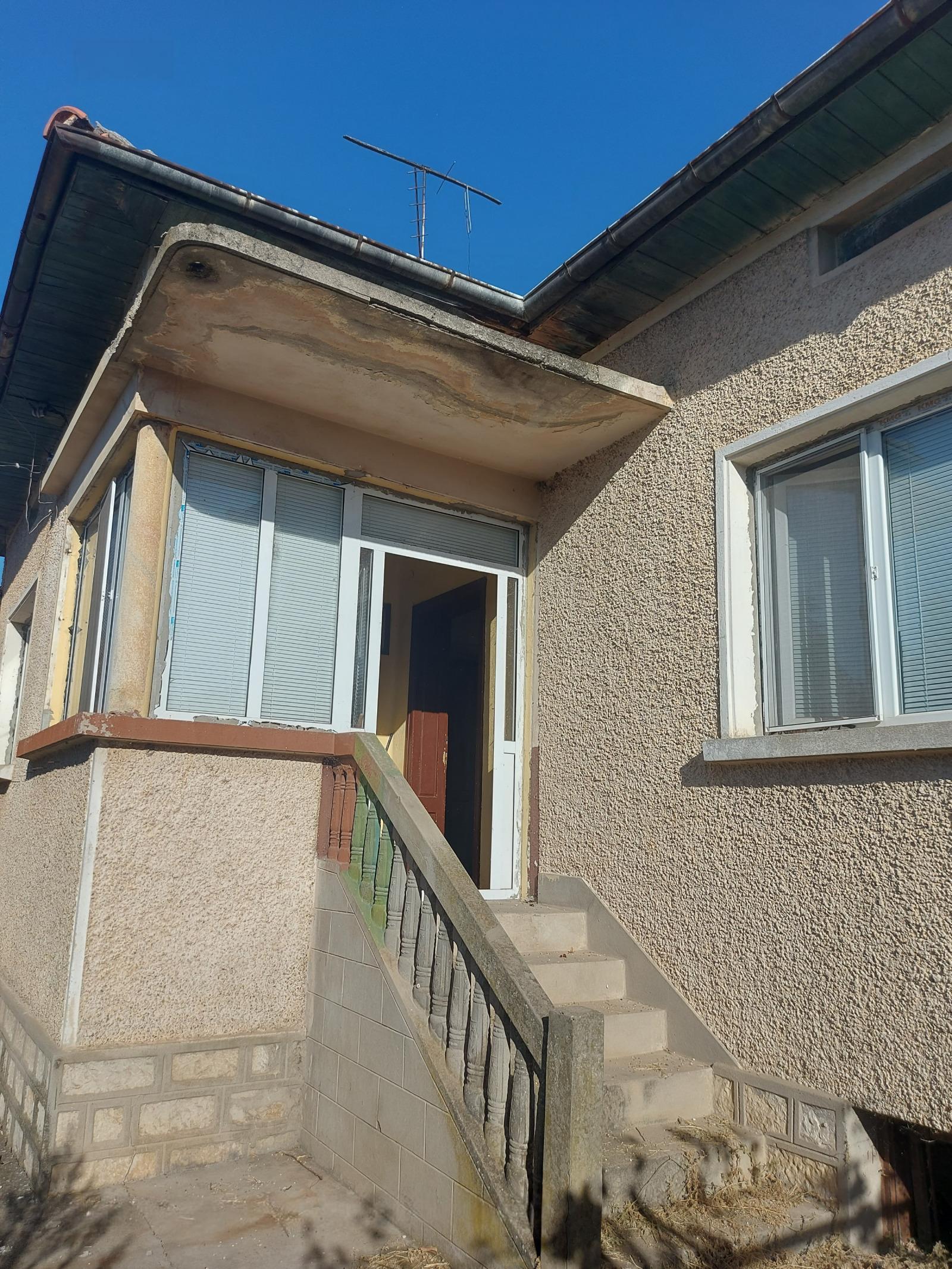 House for Sale in Balgarene, Pleven