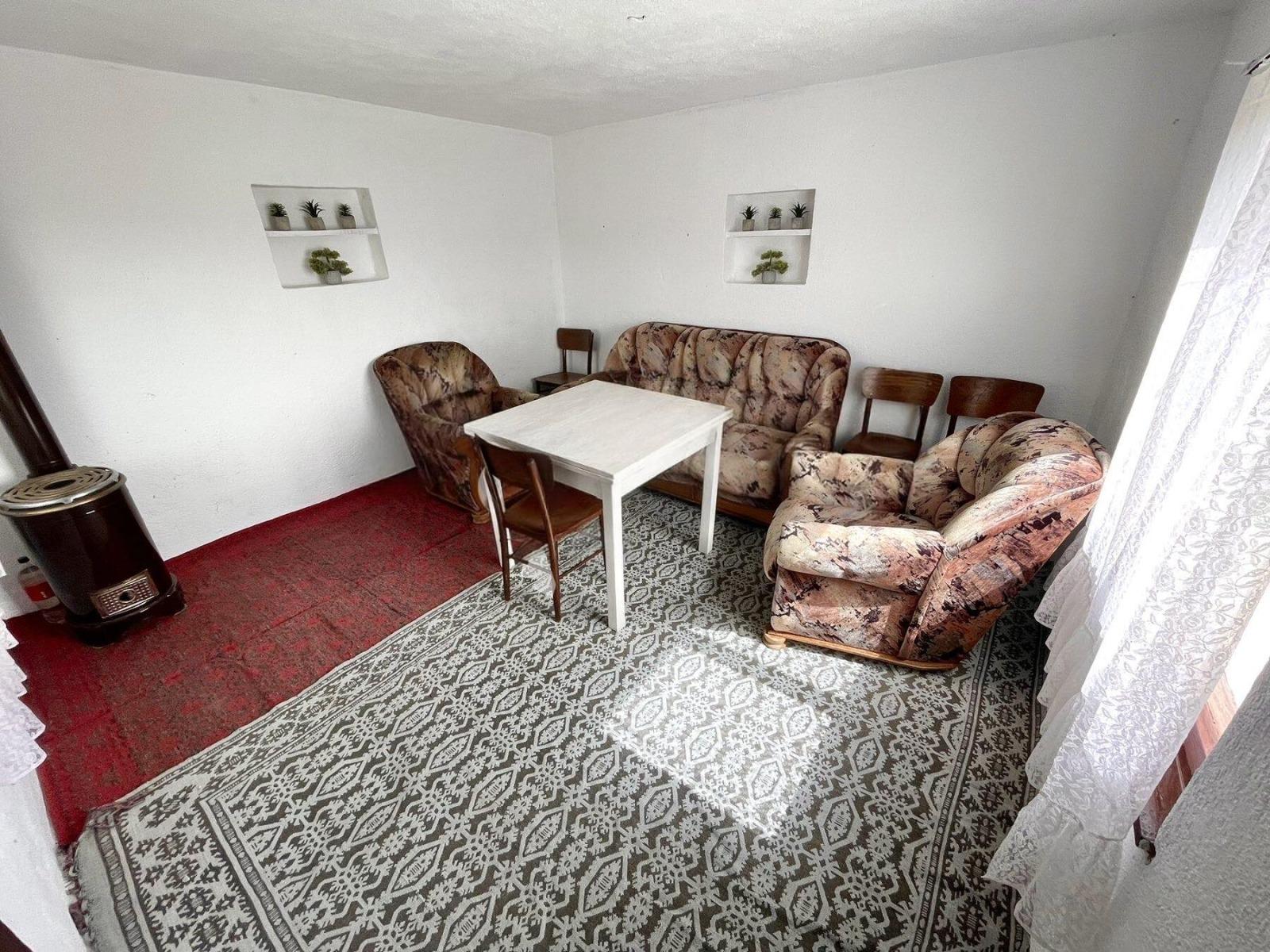 Villa for Sale in Kalofer, Plovdiv