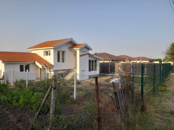 House for Sale in Aleksandrovo, Burgas