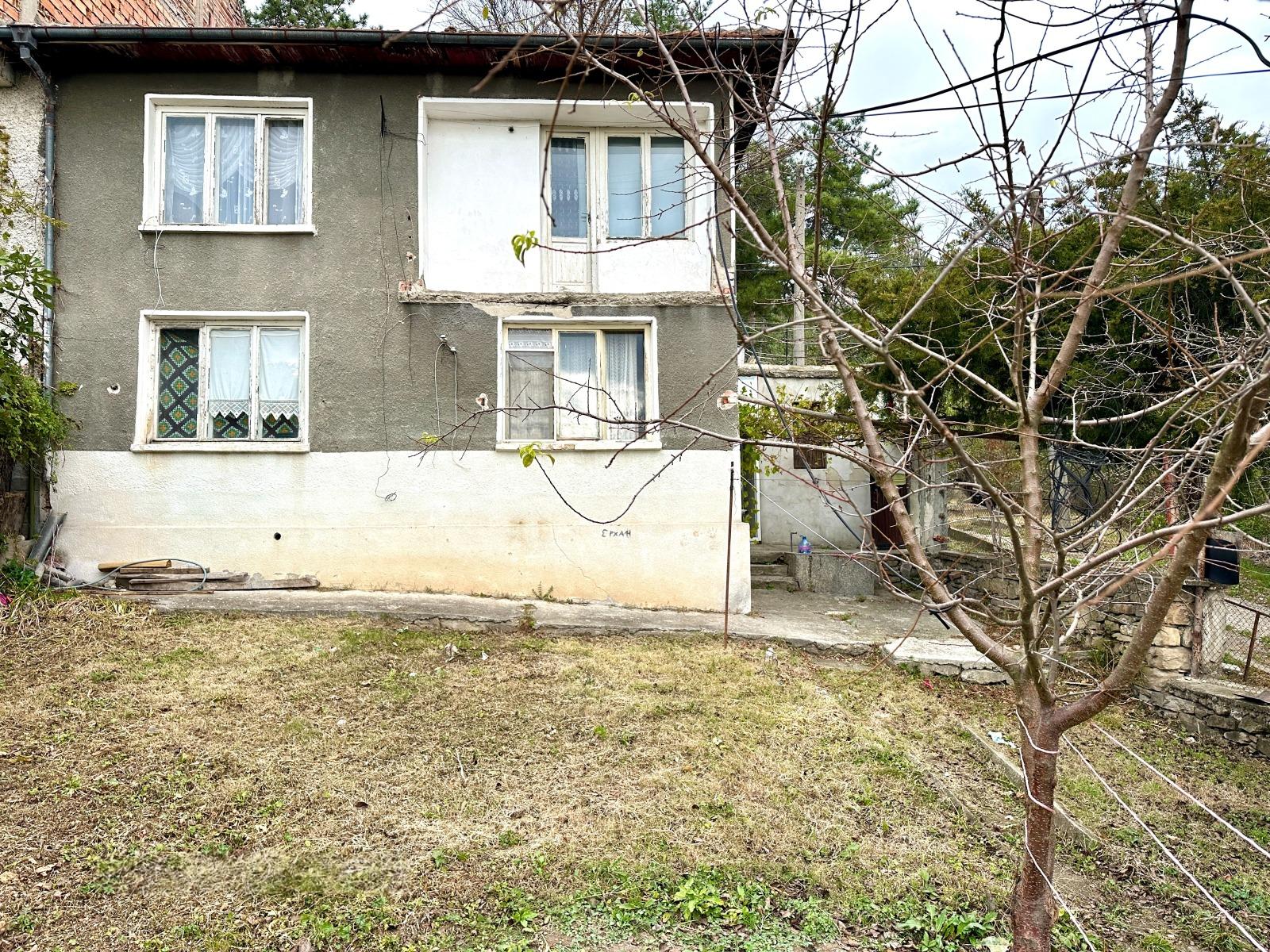 House for Sale in Veliko Tarnovo, Asenov