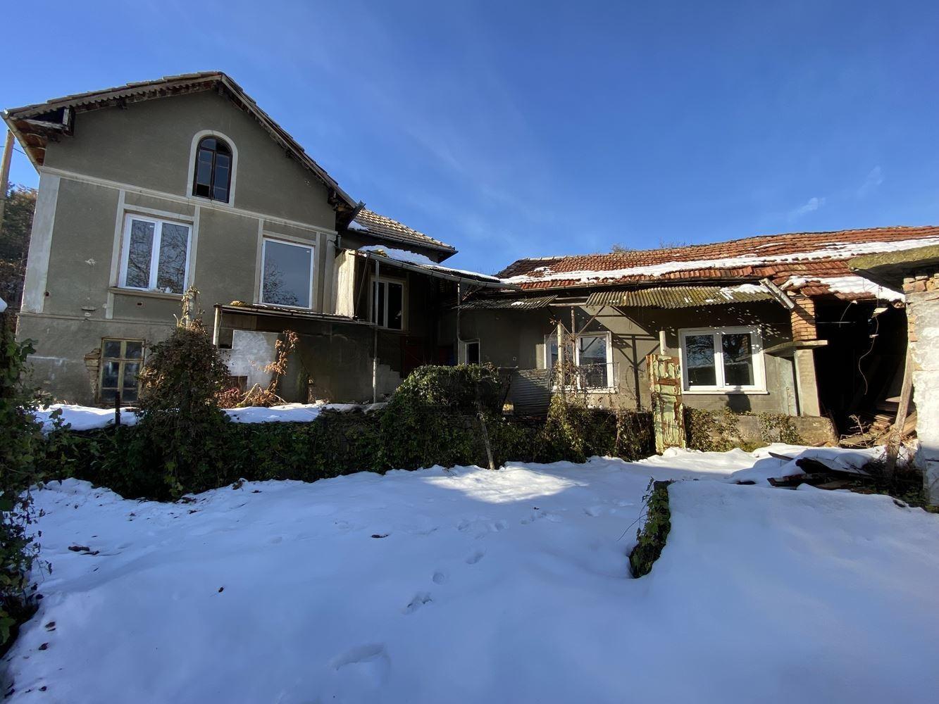 House for Sale in Suhindol, Veliko Tarnovo