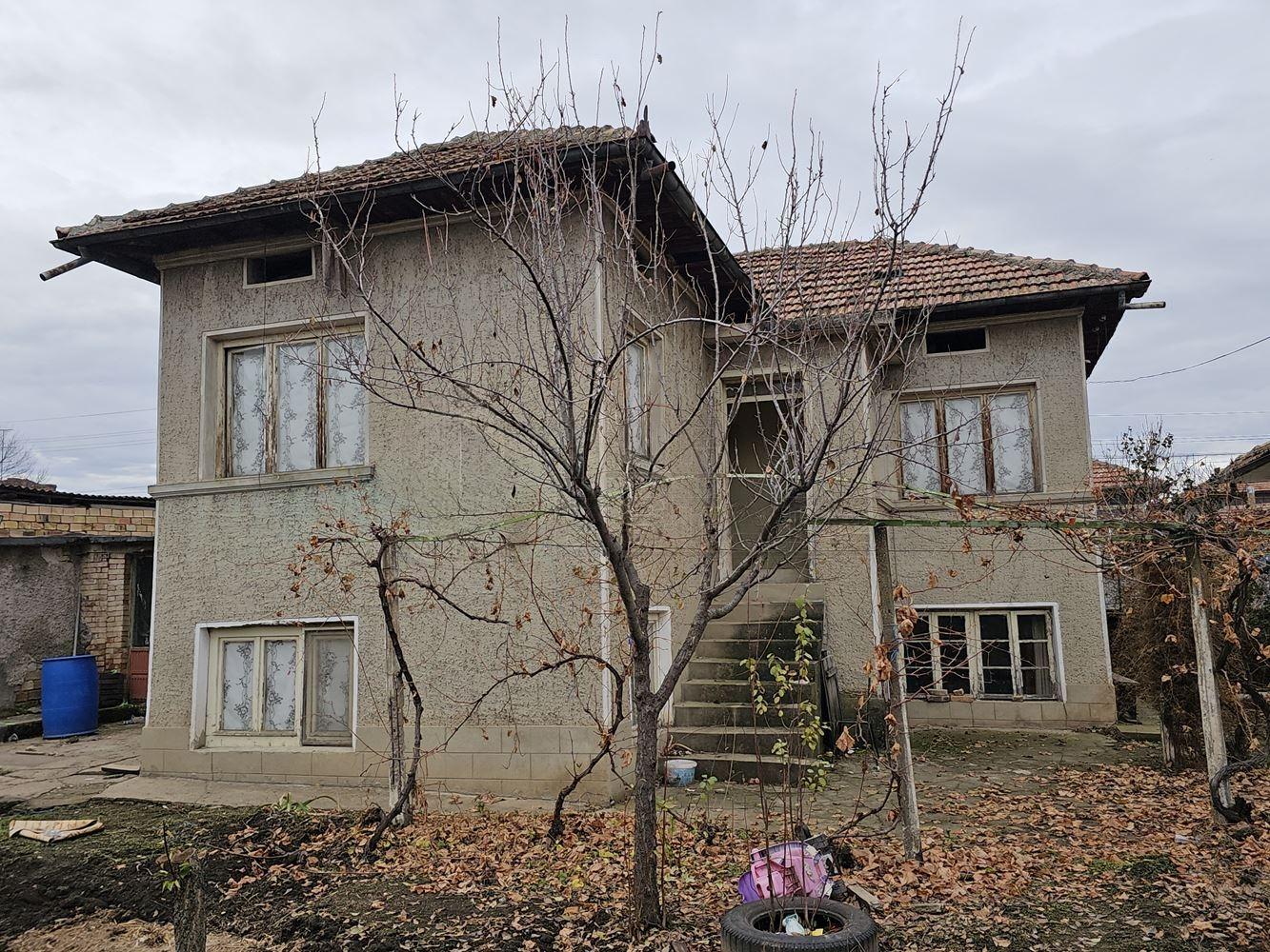 House for Sale in Polski Trambesh, Veliko Tarnovo