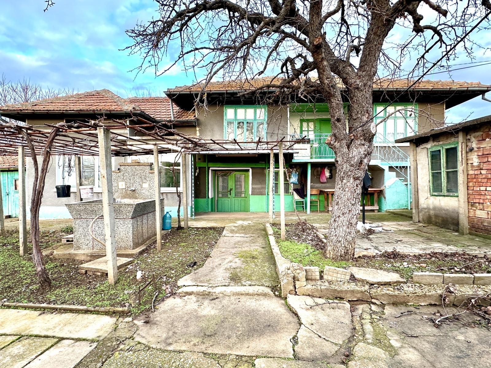 House for Sale in Nikyup, Veliko Tarnovo
