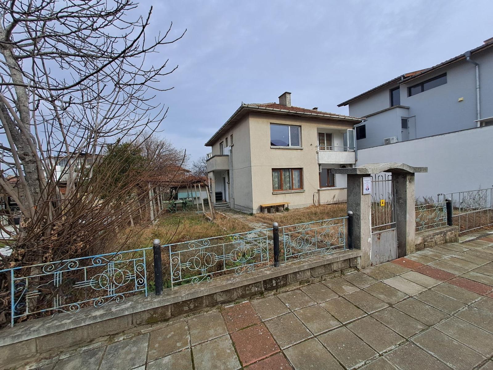 House Floor for Sale in Lozenets, Burgas