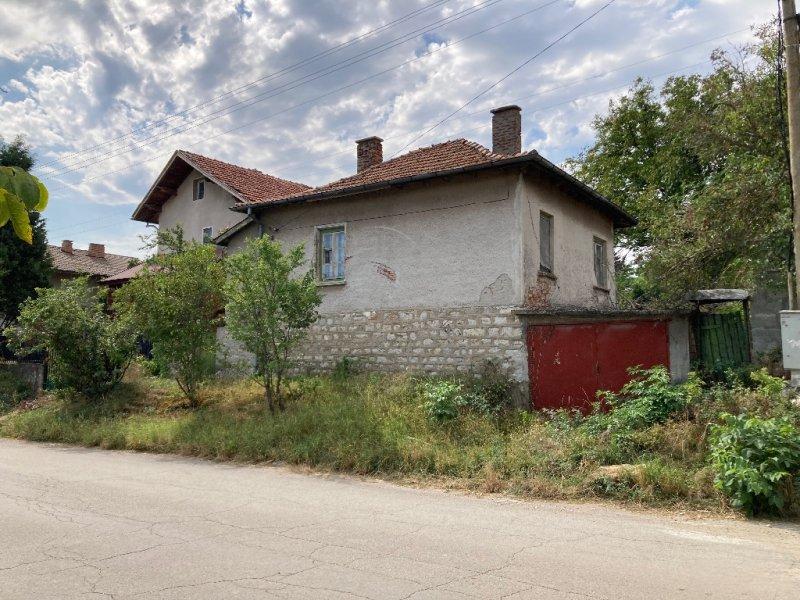 House for Sale in Opitsvet, Sofia Province
