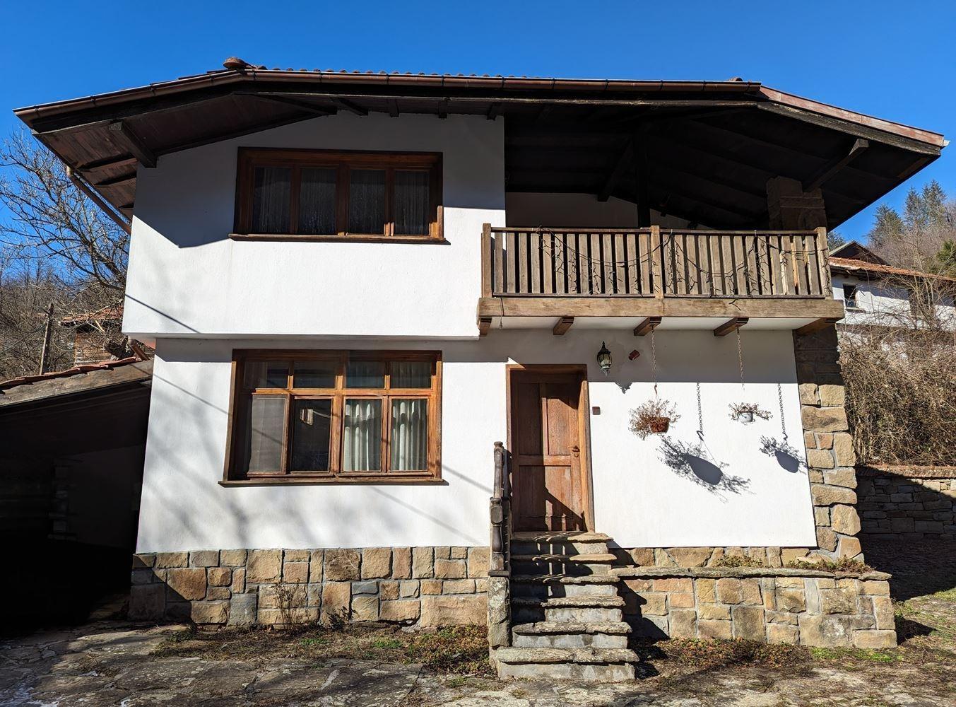 House for Sale in Plachkovtsi, Gabrovo
