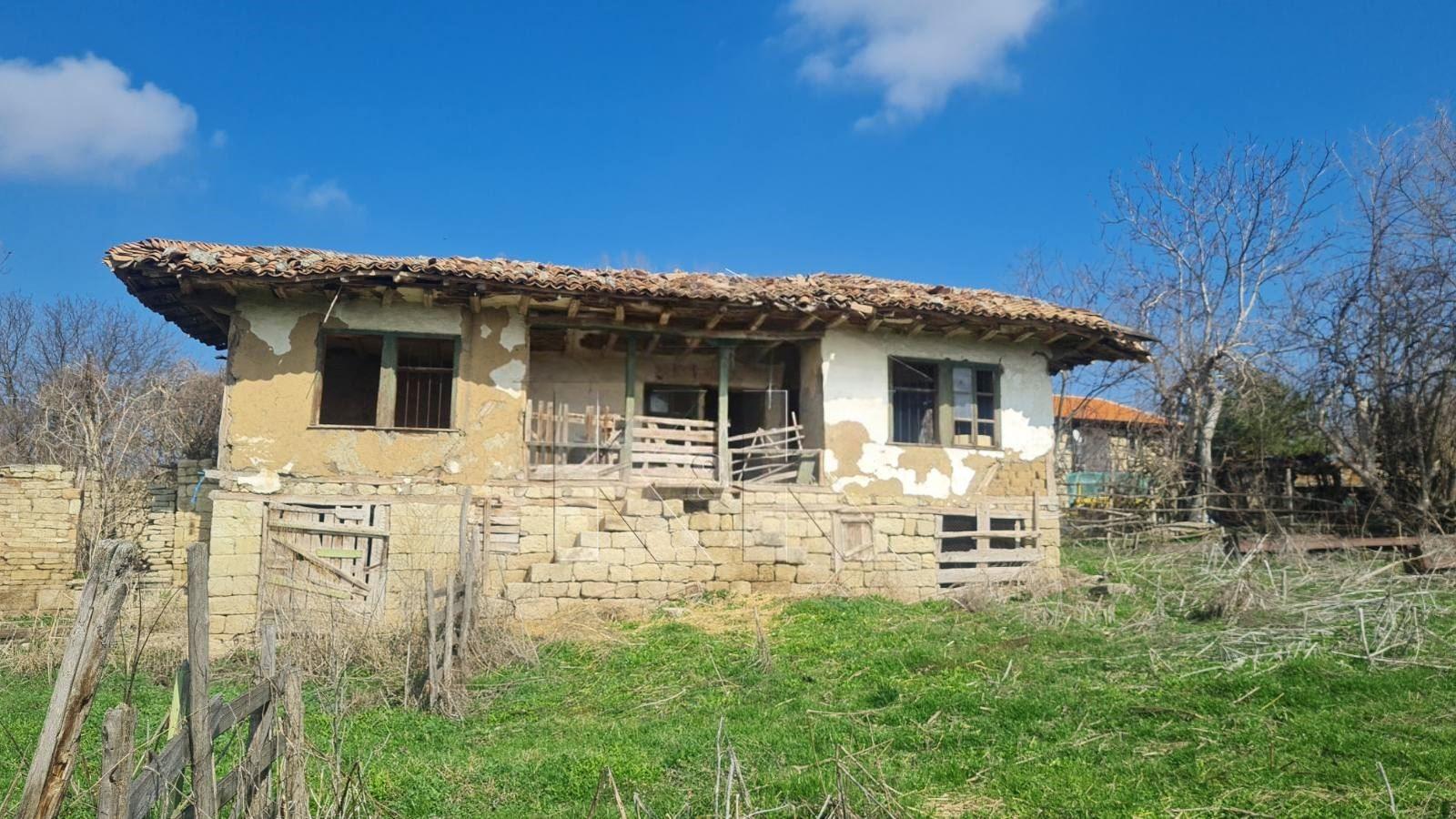House for Sale in Cherkovna, Varna