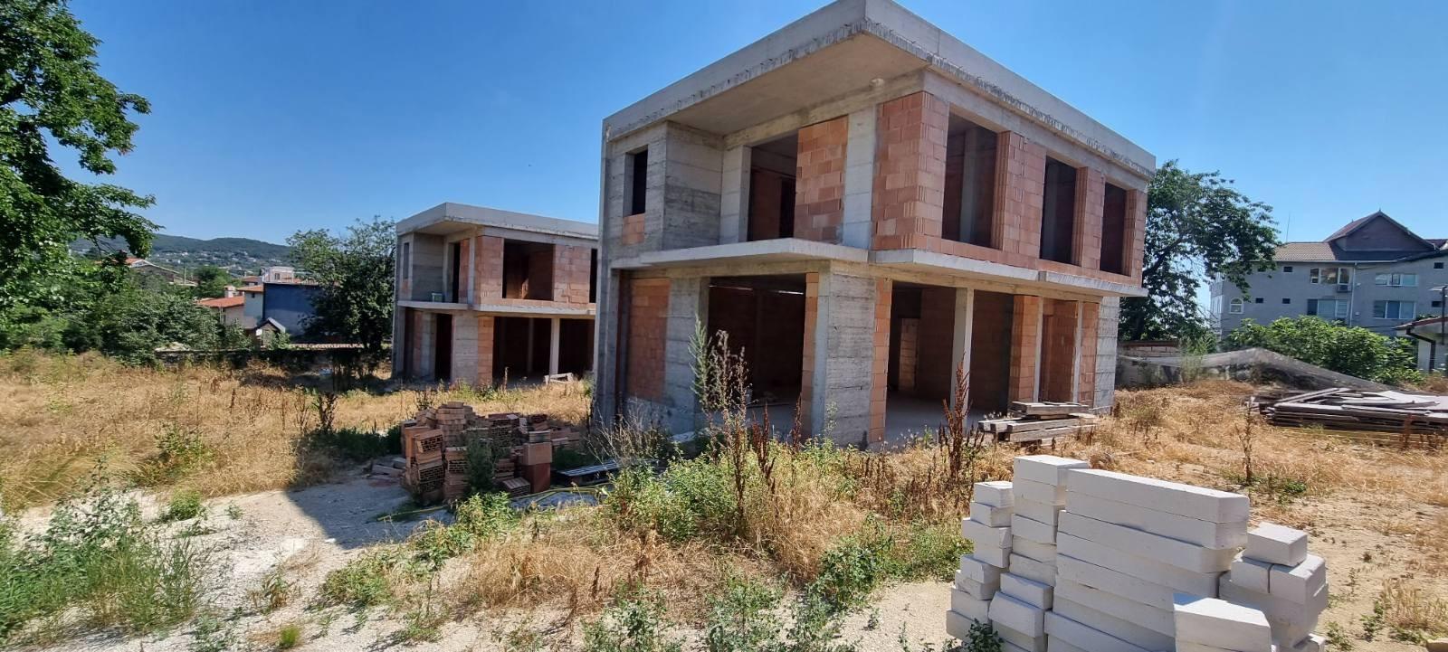 House for Sale in Varna, Dolna Traka Area