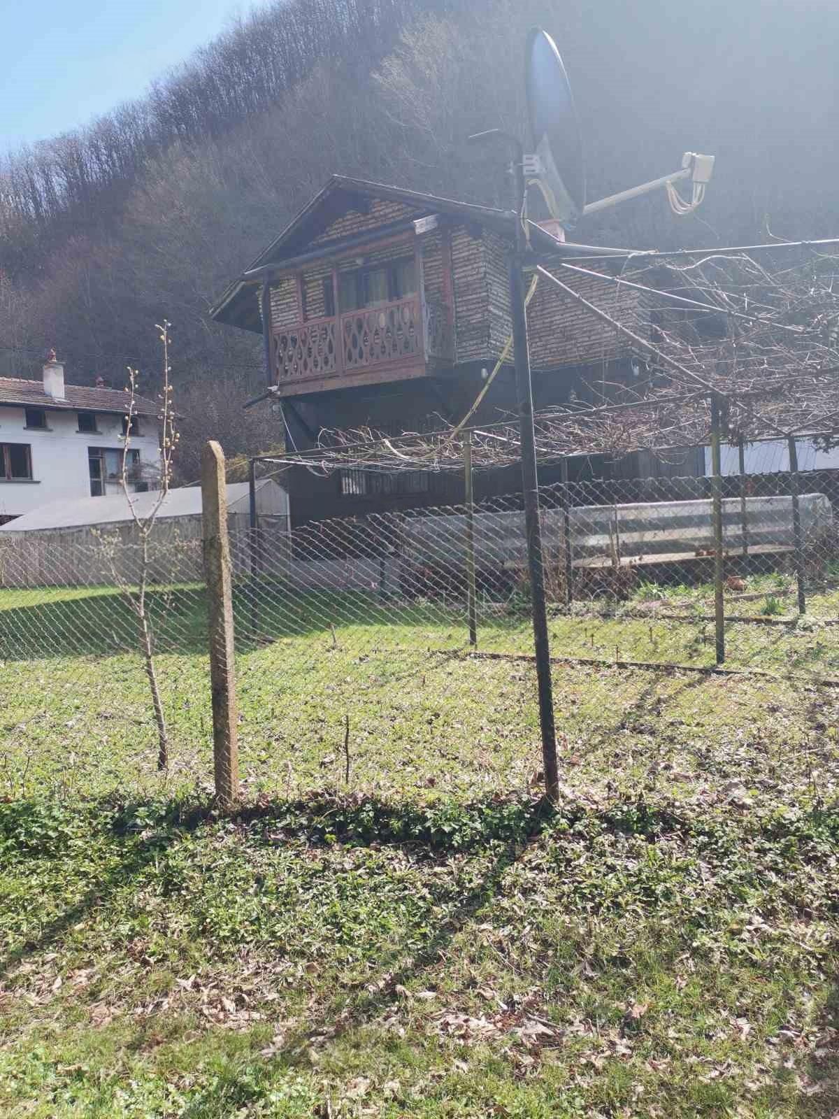 House for Sale in Batuliya, Sofia Province