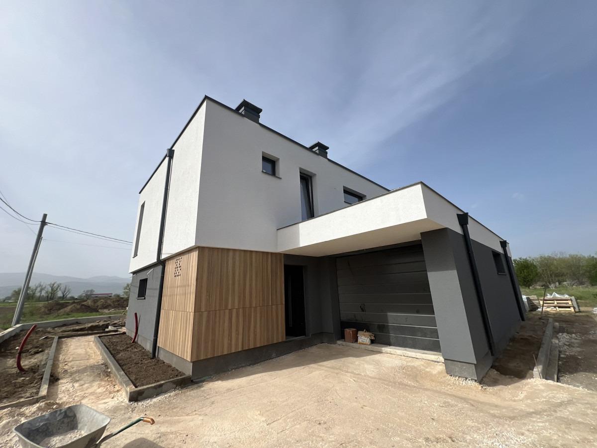 House for Sale in Orizari, Plovdiv