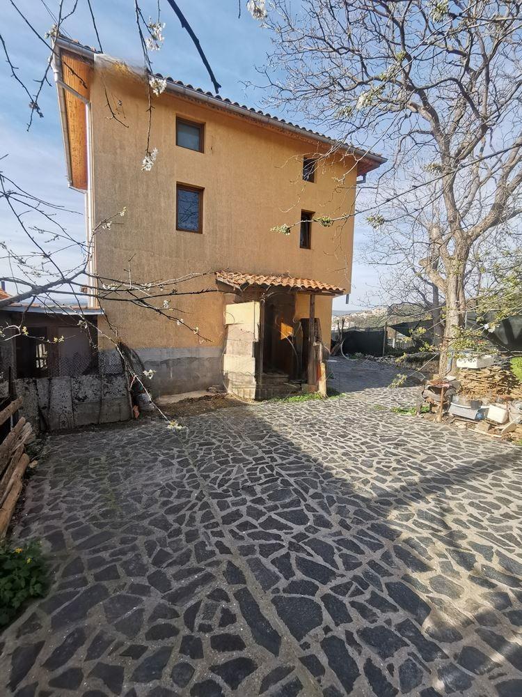 House for Sale in Veliko Tarnovo, Varusha