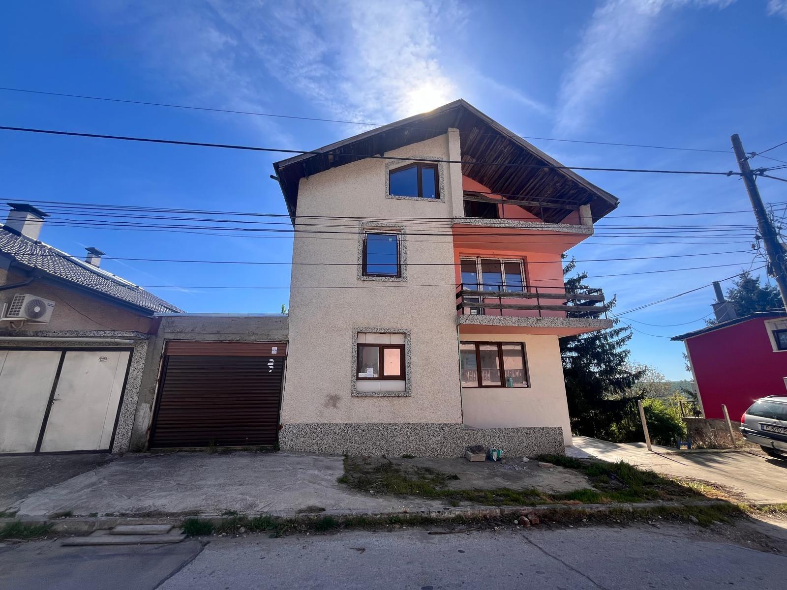 House for Sale in Ruse, Dolapite