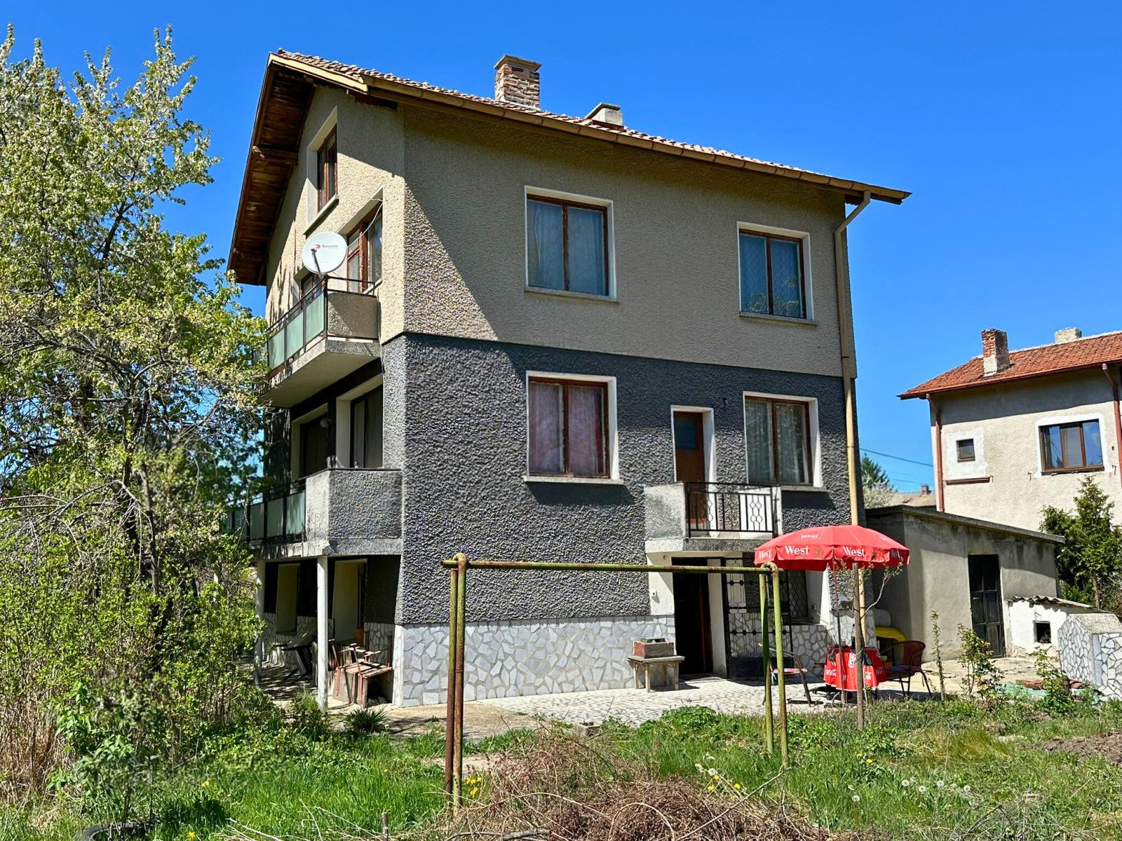 House for Sale in Herakovo, Sofia Province