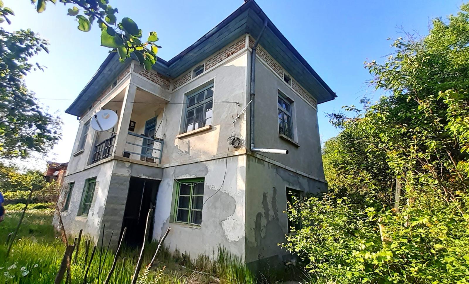 House for Sale in Mladen, Gabrovo